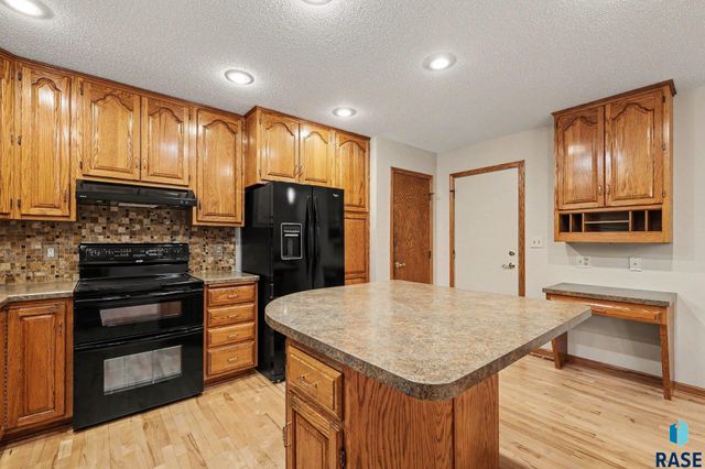 3505 S Micah Cir Circle, Sioux Falls, SD 57103