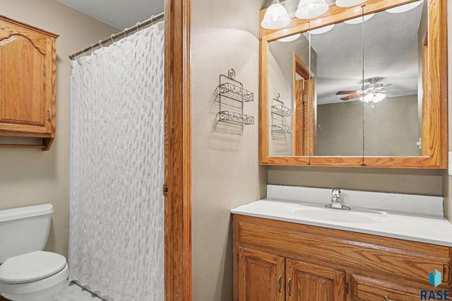 3505 S Micah Cir Circle, Sioux Falls, SD 57103