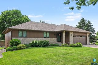 3505 S Micah Cir Circle, Sioux Falls, SD 57103