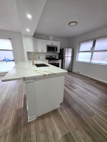 14716 DORCHESTER Avenue, Dolton, IL 60419