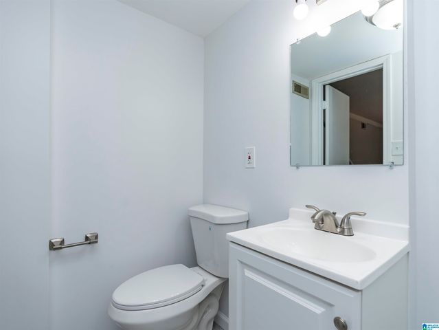 1024 6TH PLACE W, Birmingham, AL 35204