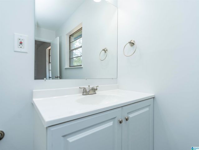 1024 6TH PLACE W, Birmingham, AL 35204
