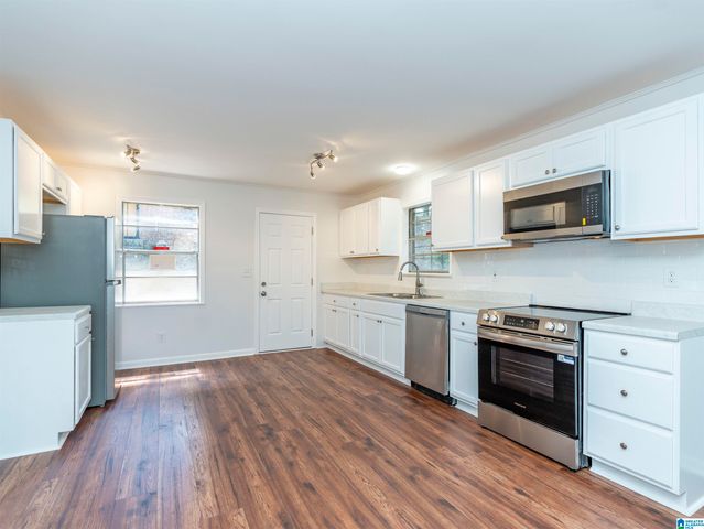 1024 6TH PLACE W, Birmingham, AL 35204
