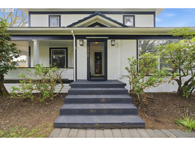 870 Nw GARIBALDI St, Hillsboro, OR 97124