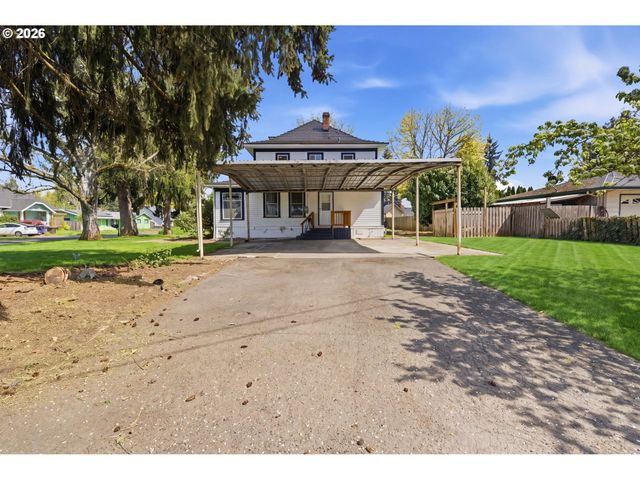 870 Nw GARIBALDI St, Hillsboro, OR 97124