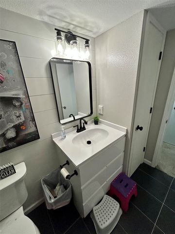 504 NW Morningside Drive, Grimes, IA 50111