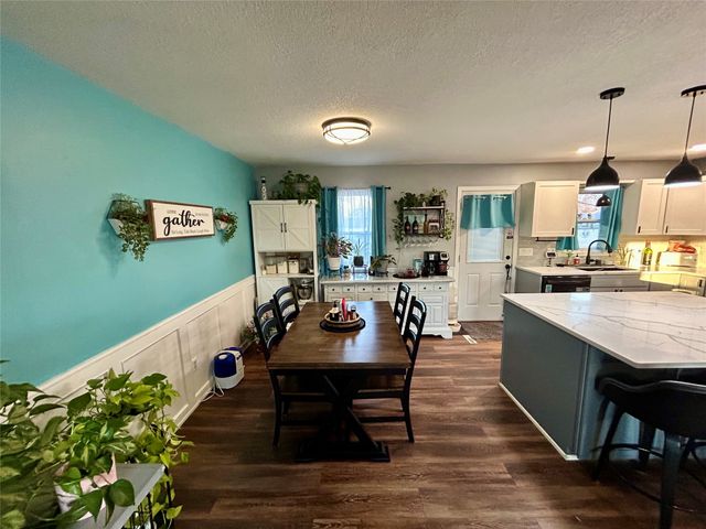 504 NW Morningside Drive, Grimes, IA 50111