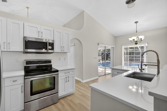 15098 77th Place N, Loxahatchee, FL 33470