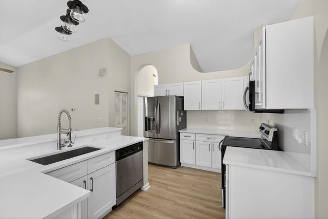 15098 77th Place N, Loxahatchee, FL 33470