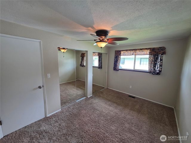 212 173rd Street E, Spanaway, WA 98387