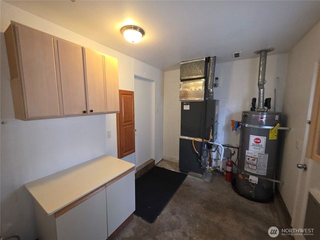 212 173rd Street E, Spanaway, WA 98387