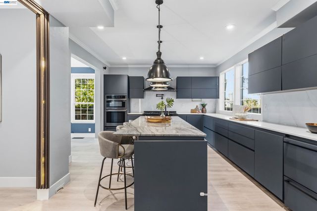 2775 Cantor Dr, Morgan Hill, CA 95037