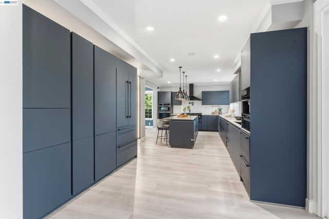 2775 Cantor Dr, Morgan Hill, CA 95037