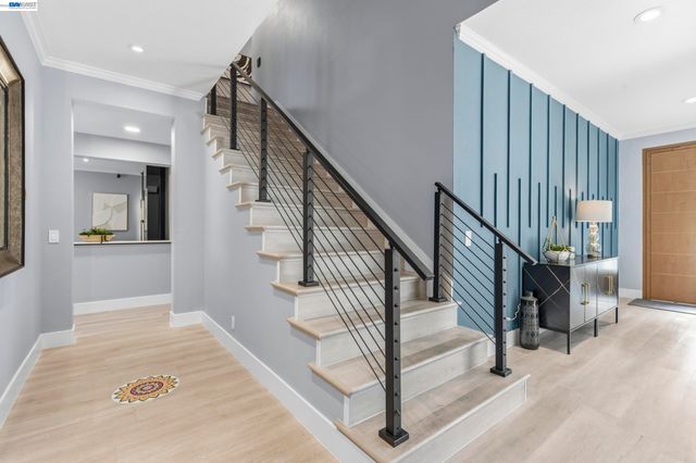 2775 Cantor Dr, Morgan Hill, CA 95037