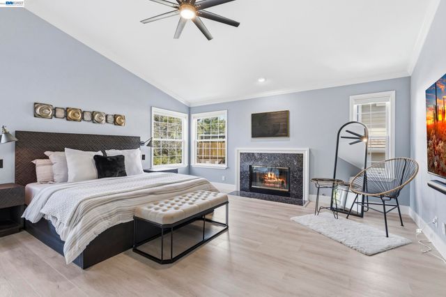 2775 Cantor Dr, Morgan Hill, CA 95037