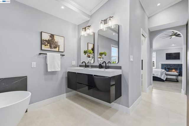 2775 Cantor Dr, Morgan Hill, CA 95037