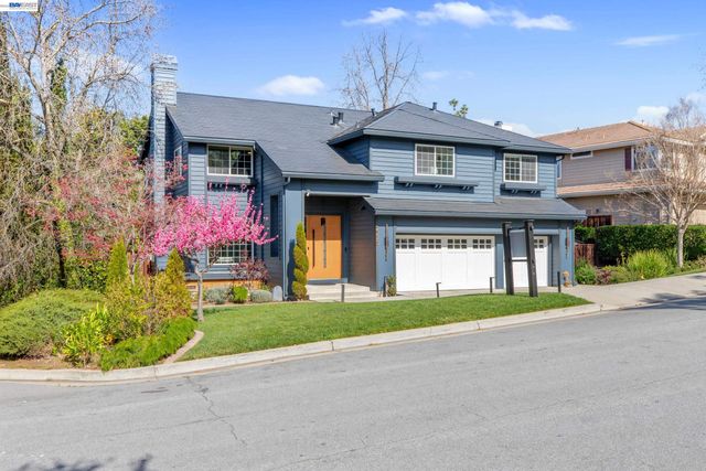 2775 Cantor Dr, Morgan Hill, CA 95037