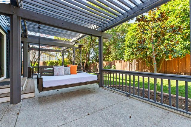 2775 Cantor Dr, Morgan Hill, CA 95037