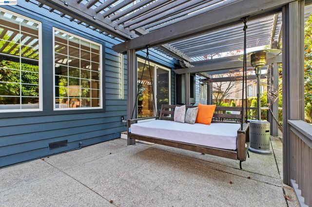 2775 Cantor Dr, Morgan Hill, CA 95037