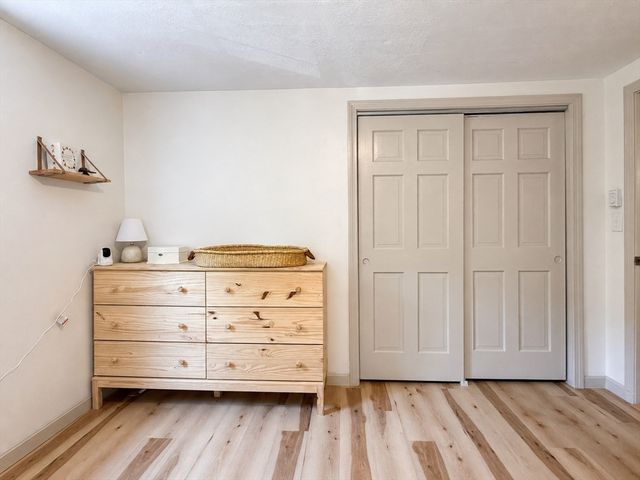 92 Colchester Dr, Plymouth, MA 02360