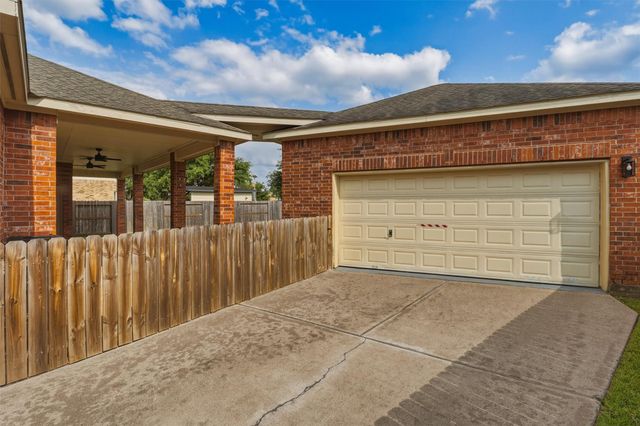 26919 Rockwood Park Lane, Cypress, TX 77433