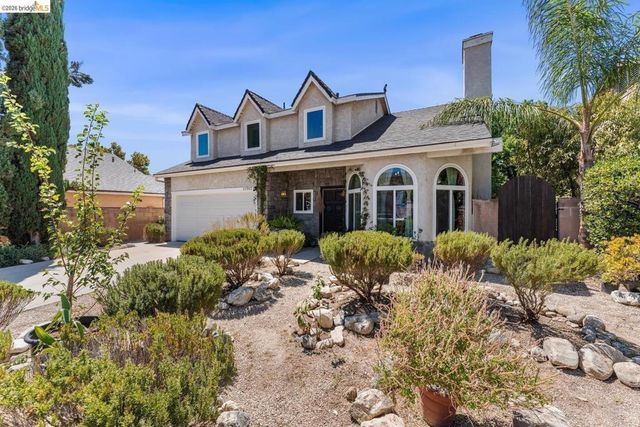 11707 Garrick AVE, Sylmar, CA 91342