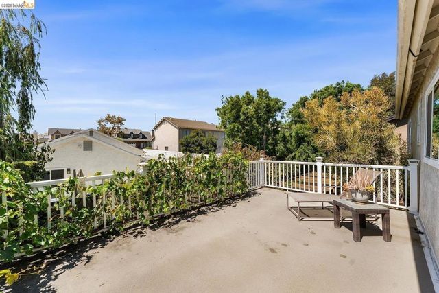 11707 Garrick AVE, Sylmar, CA 91342