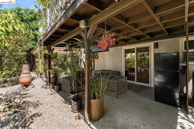 11707 Garrick AVE, Sylmar, CA 91342