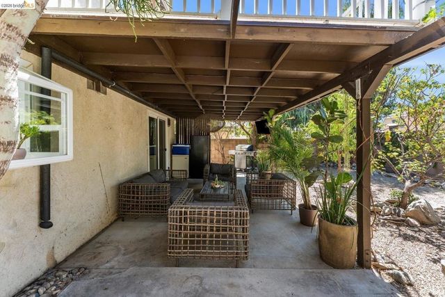 11707 Garrick AVE, Sylmar, CA 91342