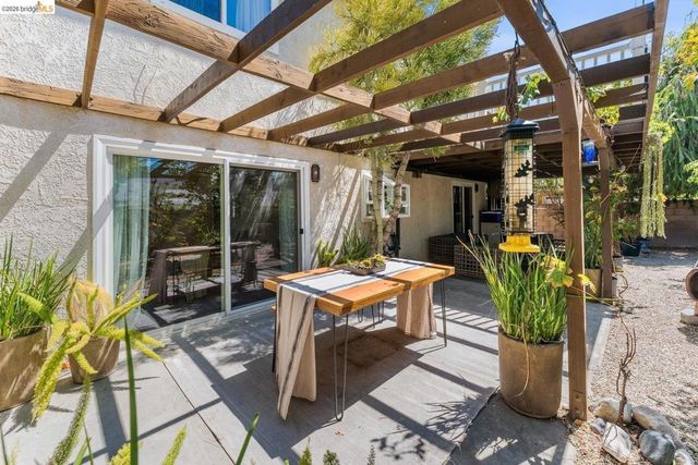 11707 Garrick AVE, Sylmar, CA 91342