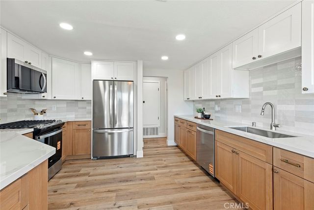 1246 Rue Cap Ferrat, San Marcos, CA 92078