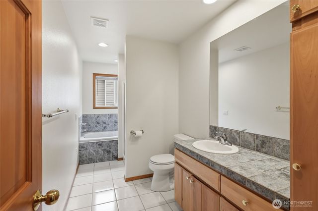 109 Vancouver Place, Sequim, WA 98382