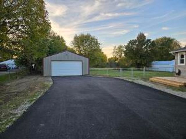 2939 Mechanicsburg Road, Springfield, OH 45503