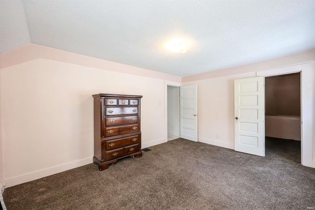 1802 Bayer Avenue, Fort Wayne, IN 46805