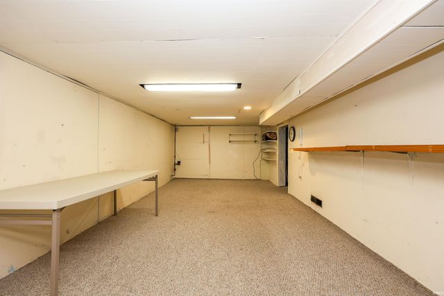 1802 Bayer Avenue, Fort Wayne, IN 46805