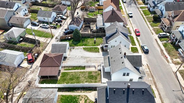 1802 Bayer Avenue, Fort Wayne, IN 46805