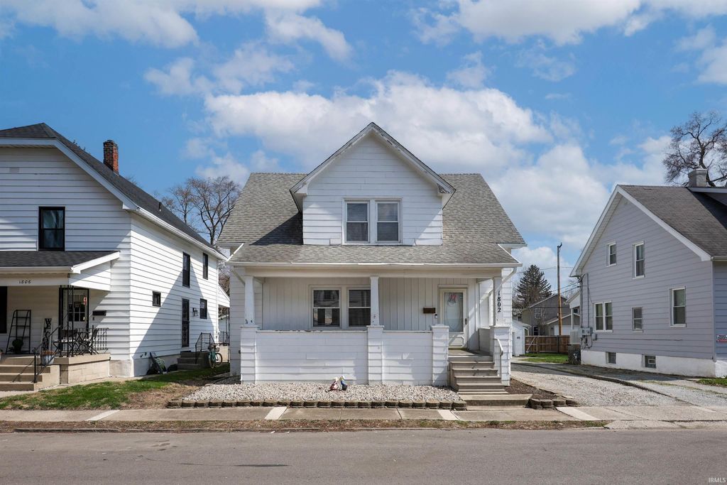 1802 Bayer Avenue, Fort Wayne, IN 46805