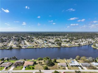 834 Ellicott CIR NW, Port Charlotte, FL 33952
