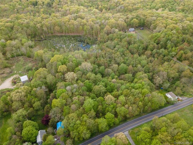 213 Tuckers Corners Road, Highland, NY 12528