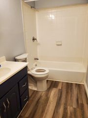 2 Tara Dr 2, Weymouth, MA 02188