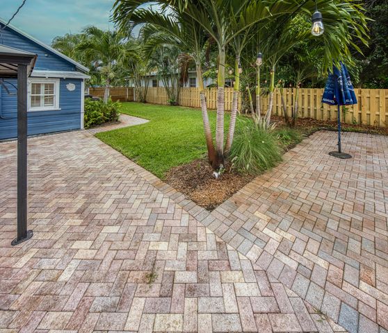 523 N K Street, Lake Worth Beach, FL 33460