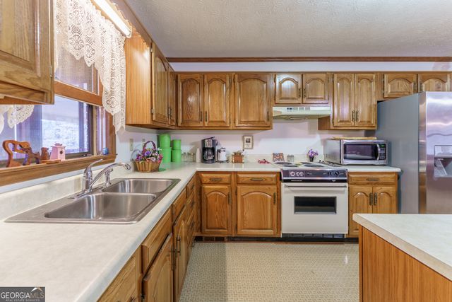 4505 Brookwood Drive, Mableton, GA 30126