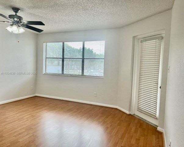 540 S Park Rd 212-9, Hollywood, FL 33021