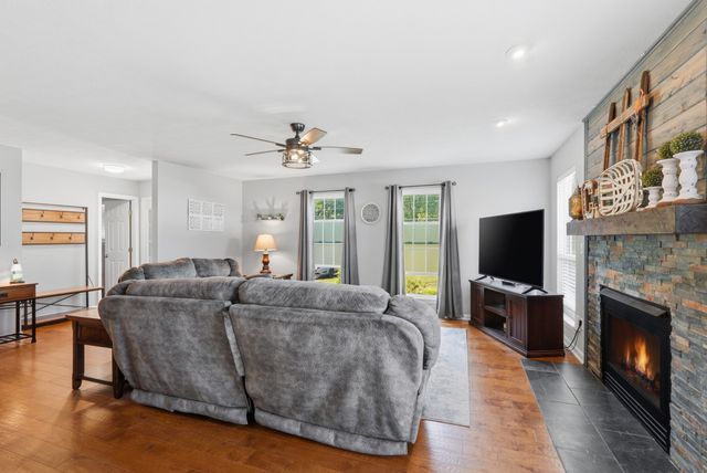 640 Rockwell Dr, Cookeville, TN 38506