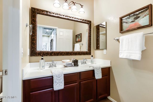 9386 S 181ST Drive, Goodyear, AZ 85338