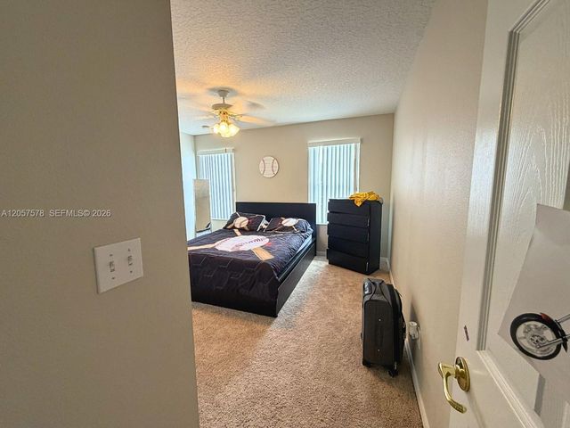 233 Aldridge Ln, Davenport, FL 33897