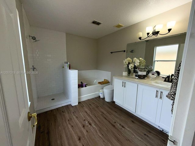 233 Aldridge Ln, Davenport, FL 33897