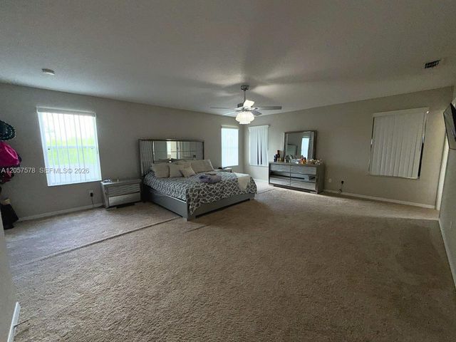 233 Aldridge Ln, Davenport, FL 33897