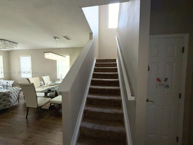 233 Aldridge Ln, Davenport, FL 33897