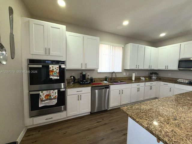 233 Aldridge Ln, Davenport, FL 33897